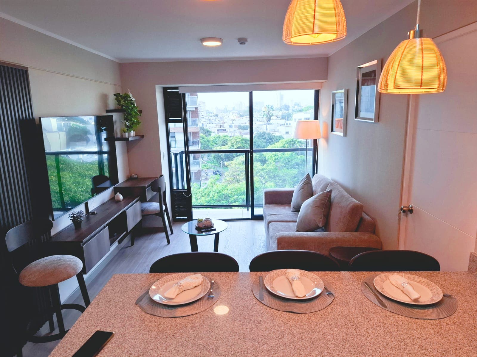 Modern Apartment · San Isidro, Lima - image 1